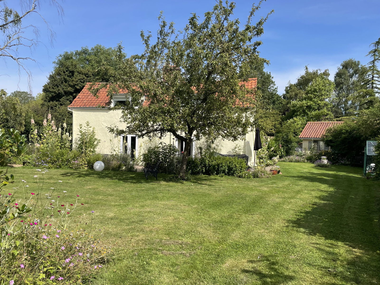 Long Green, Bedfield, Nr Framlingham, Suffolk property photo