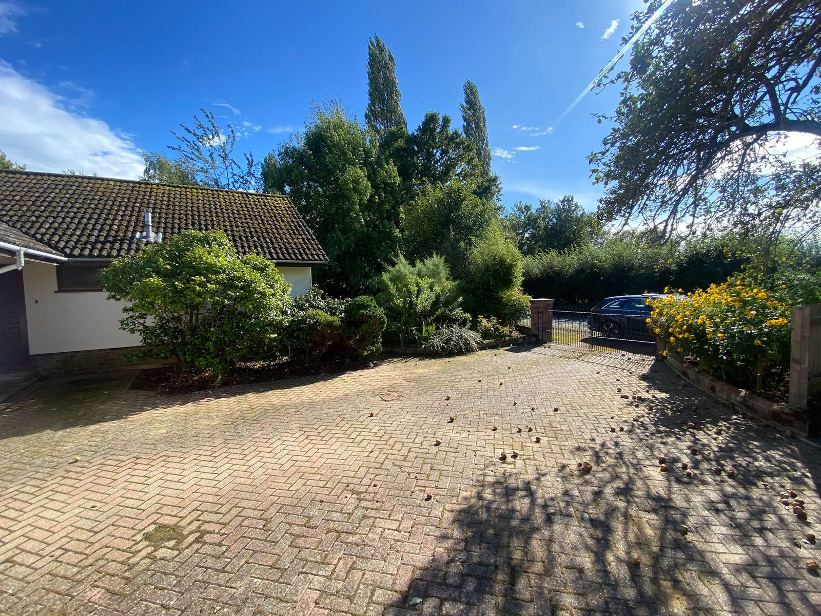 Pettistree, Nr Woodbridge, Suffolk property photo